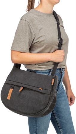 BE NORDIC, frontväska Ingrid, 40 x 30 x 15 cm, svart